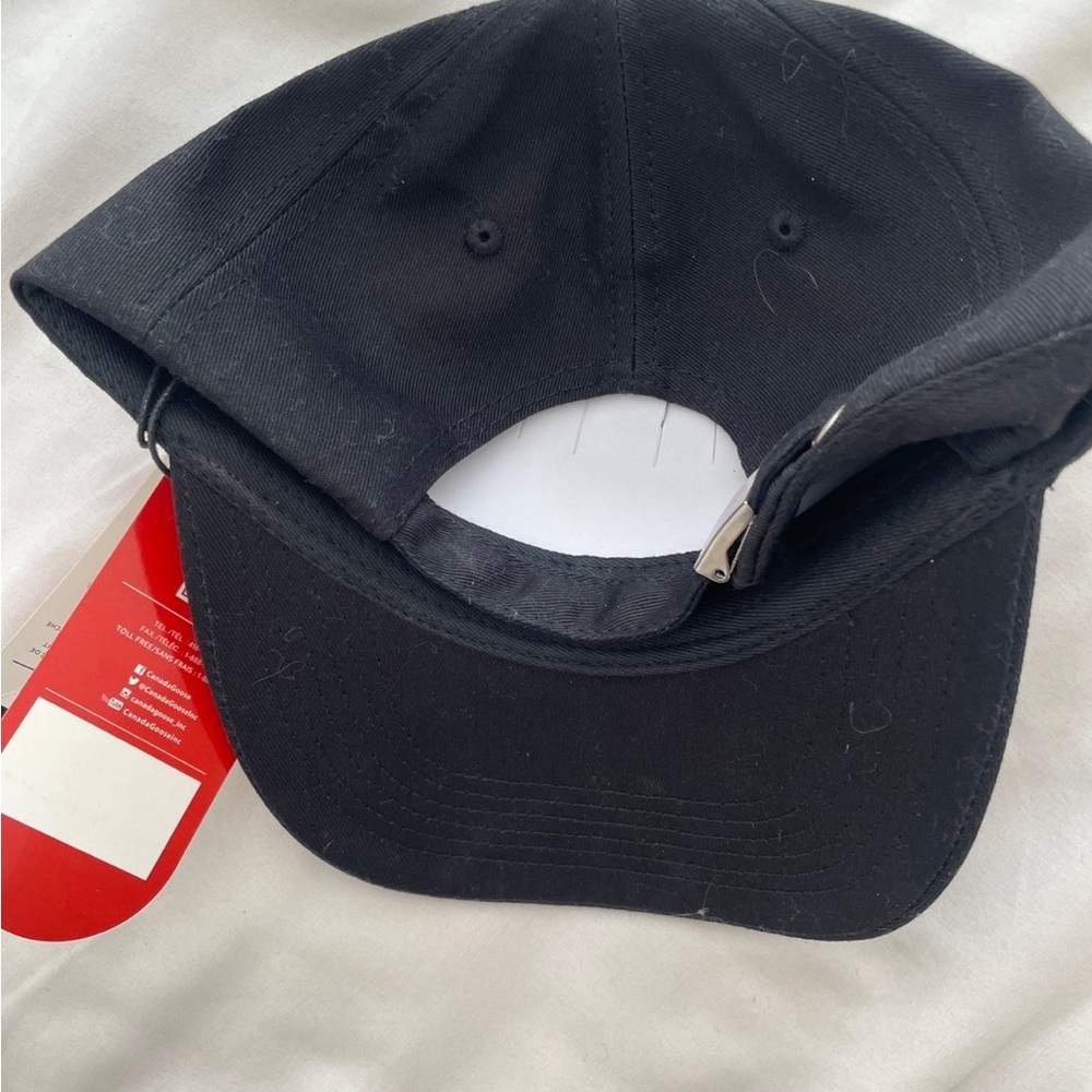 Cap  🧢 - Picture 3 of 4